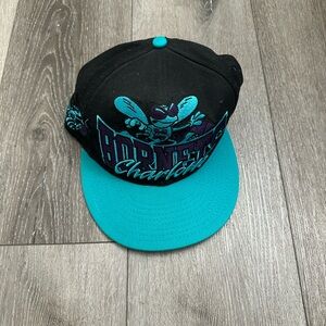 Charlotte Hornets Snapback Hat